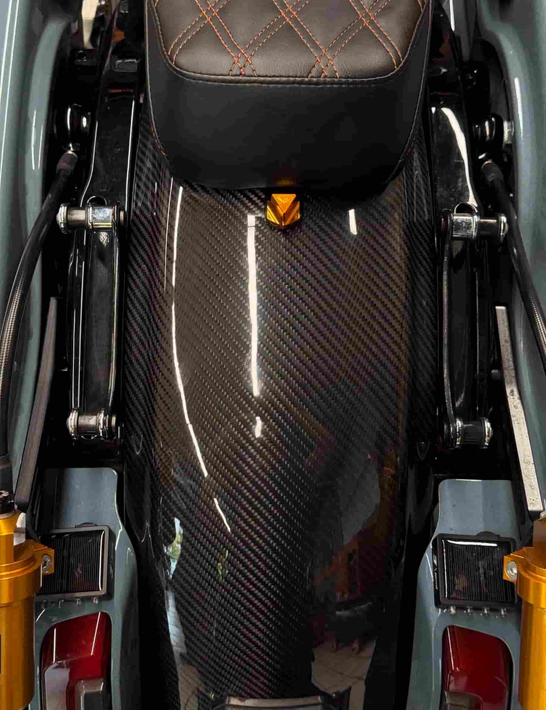 Carbon Fiber Harley Davidson Parts Motorcycle Full Accessories | Harley 2023-2025 CVO Road/Street Glide, 2024-2025 Road Glide/ CVO Road Glide ST - Image 7