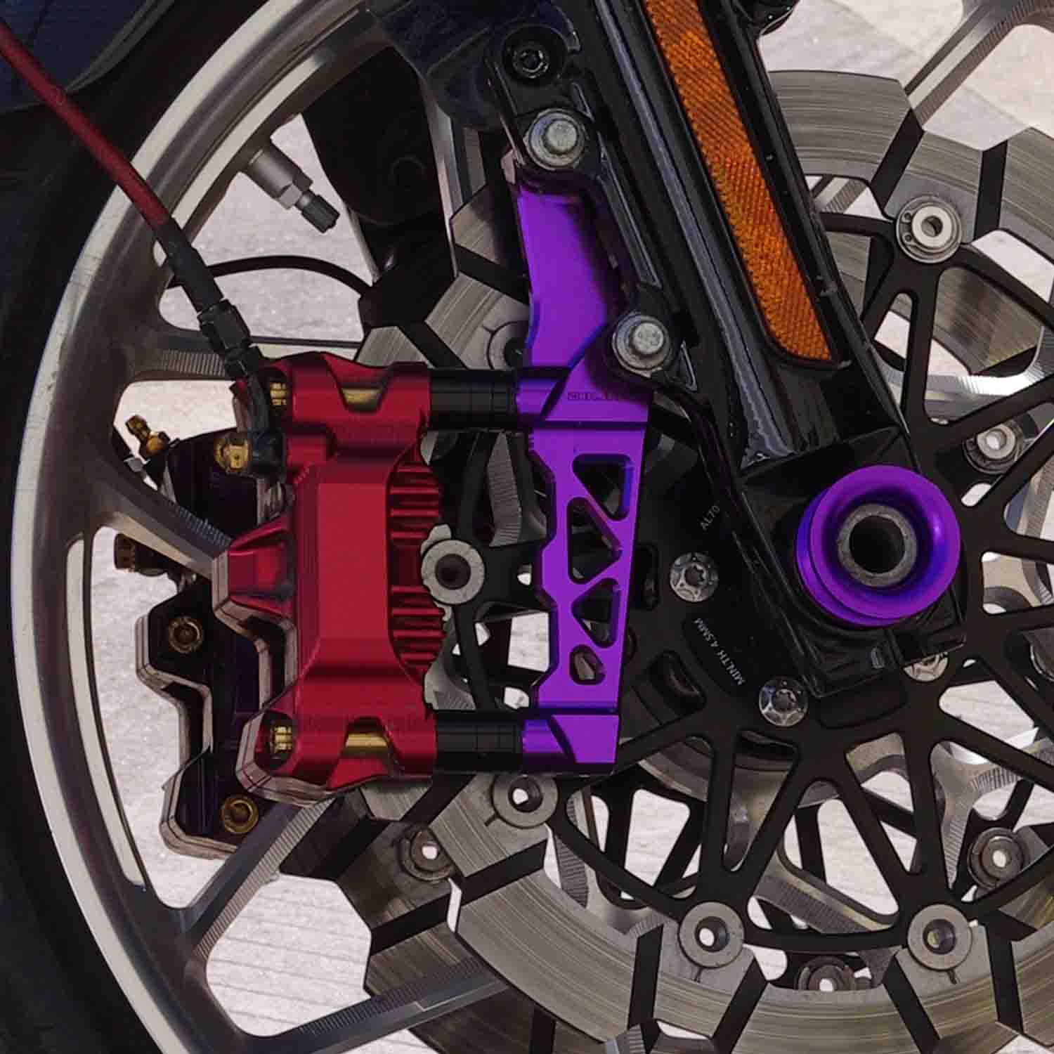 108mm Radial Brake Caliper Mounts for Harley Davidson 2014-after Touring, 2018-after Softail Models - Image 4