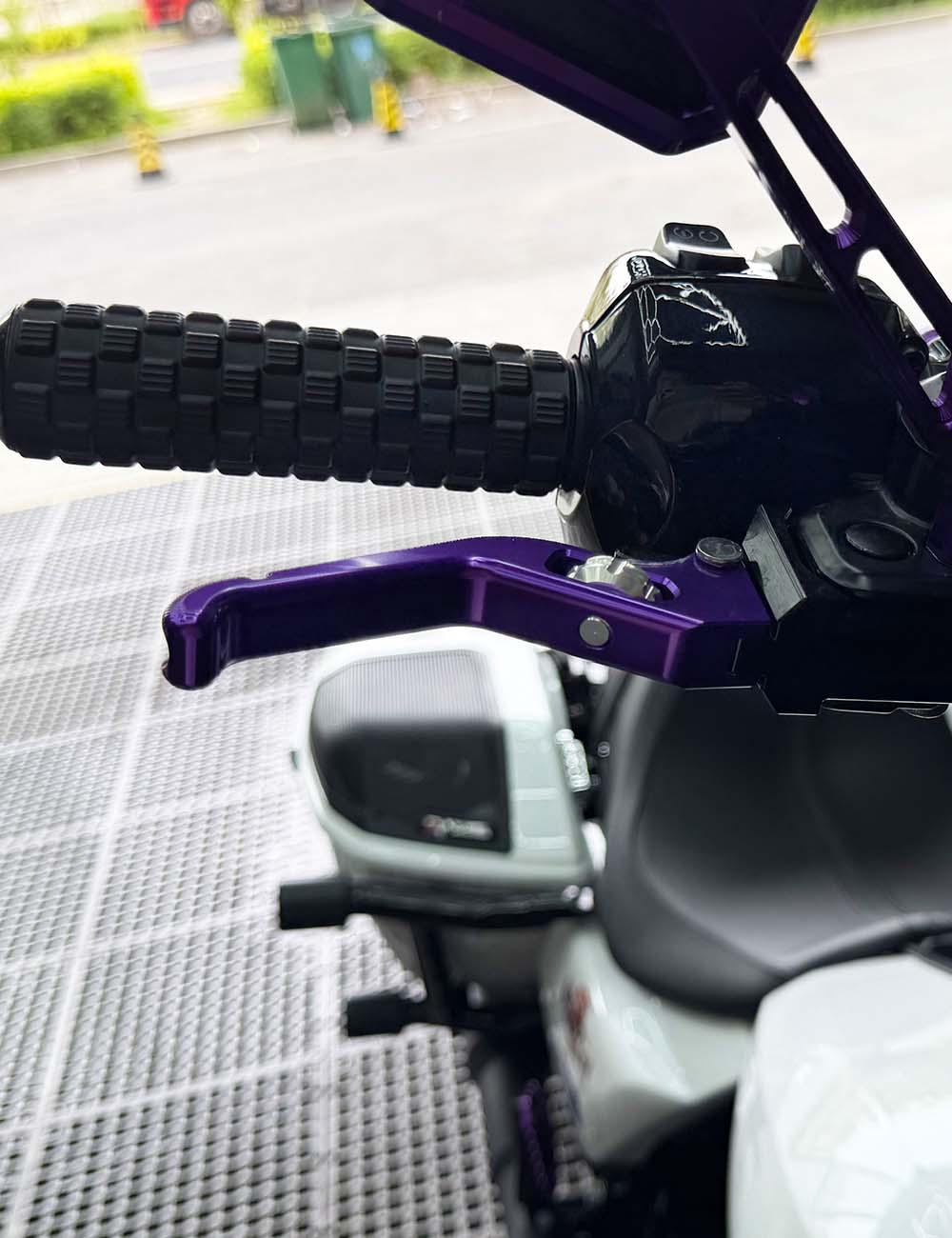 Adjustable 3-Finger Harley Brake Clutch Levers for 2024-after Touring 2025-after Softail - Image 5