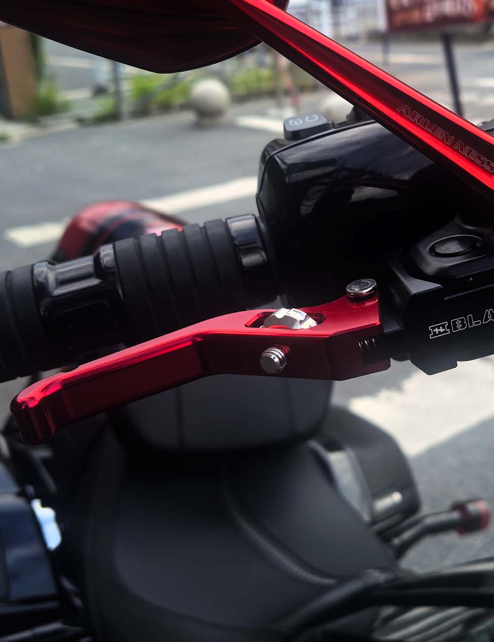 Adjustable 3-Finger Harley Brake Clutch Levers for 2024-after Touring 2025-after Softail - Image 2