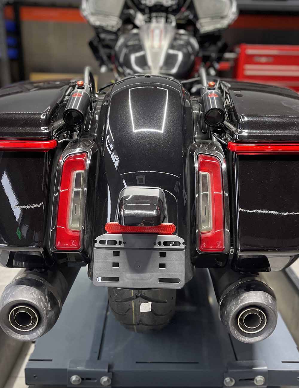 LED Saddlebag Tail Lights for 2023-2025 Harley Touring Street Glide Road Glide - Image 4