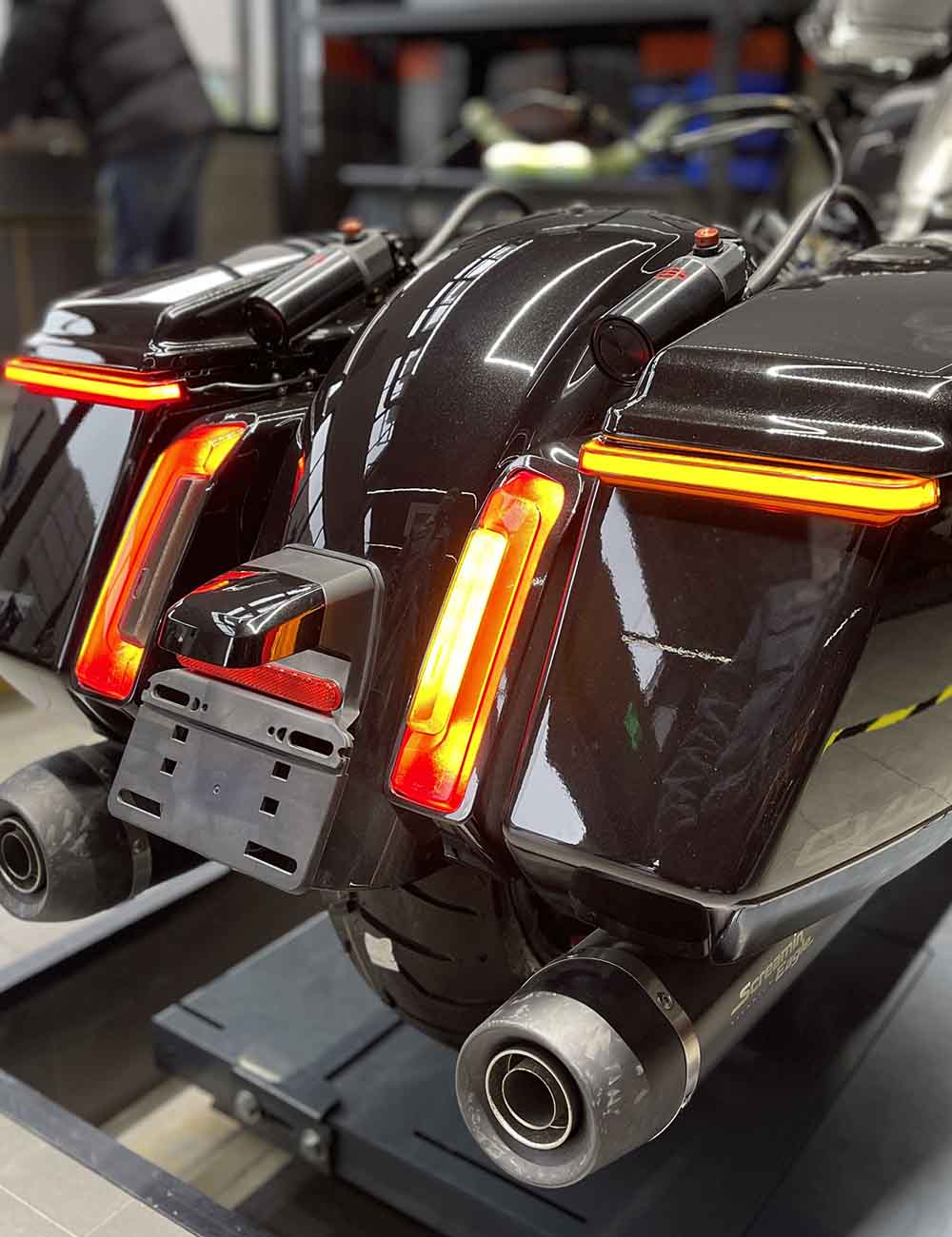 LED Saddlebag Tail Lights for 2023-2025 Harley Touring Street Glide Road Glide - Image 8
