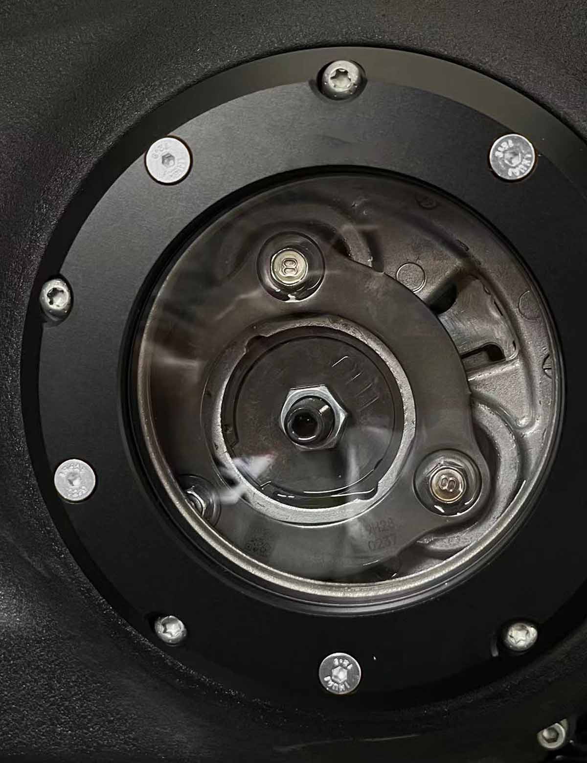 Transparent Derby Cover / Pressure Plate | Harley M8 Engine 2017-after Touring Model, 2020-after Softail Model - Image 5