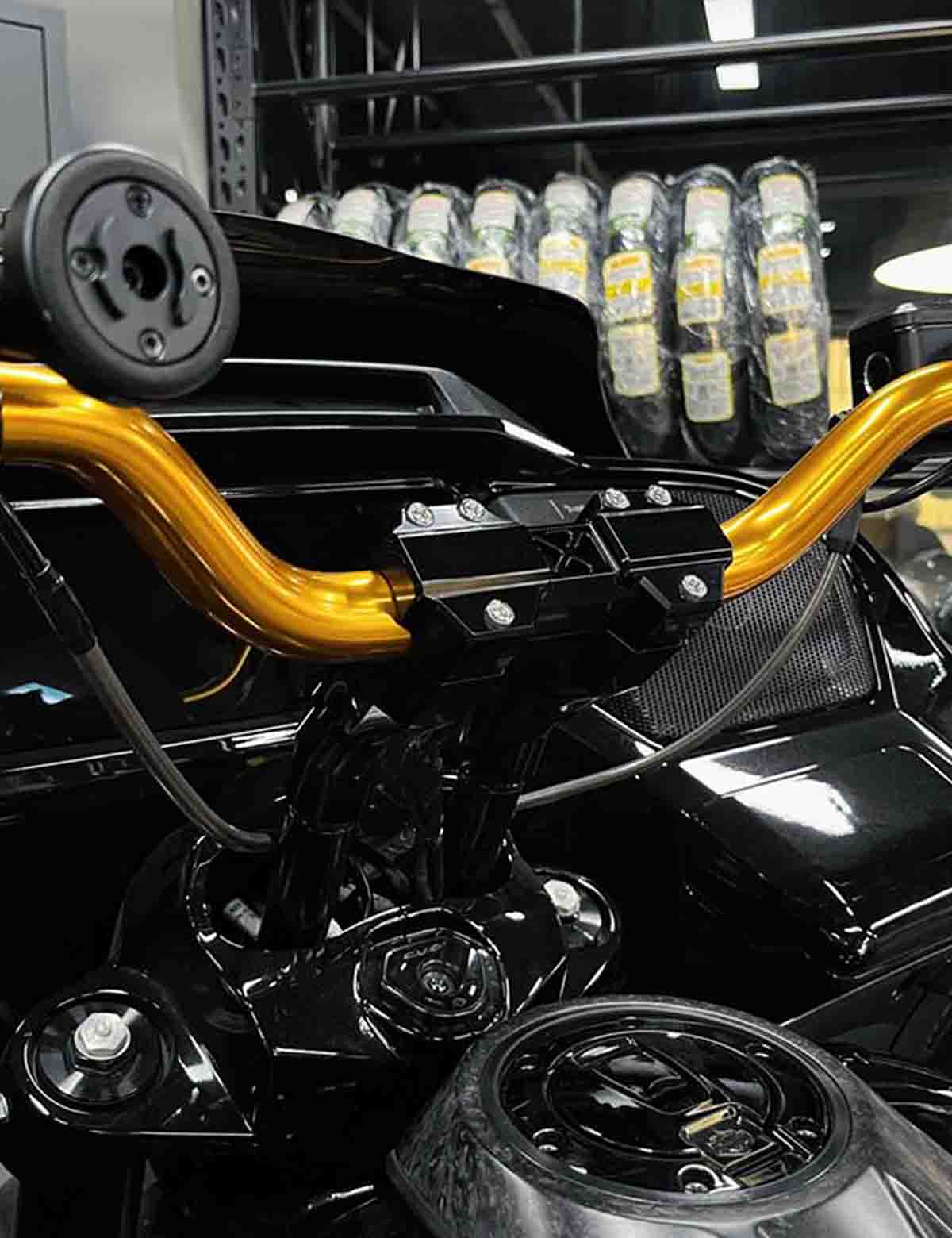 T-Bar Handlebars | Aluminum Alloy | 2" & 4" Rise Height, 1" & 1.25" & 1.5" Clamp Diameter | Internal Wiring Handlebars | All Harley Motorcycle - Image 6
