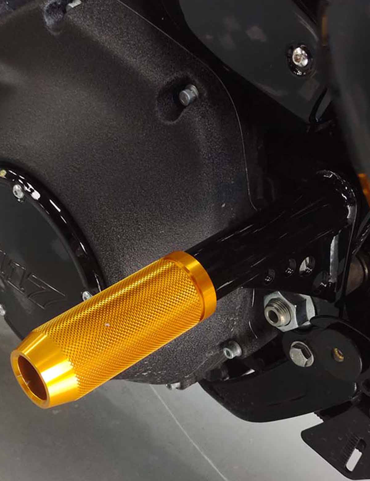 Crash Bar Engine Guard | TIG Welded Steel Highway Bar | Harley Softail Models Without Forward Controls Footpegs - Image 5