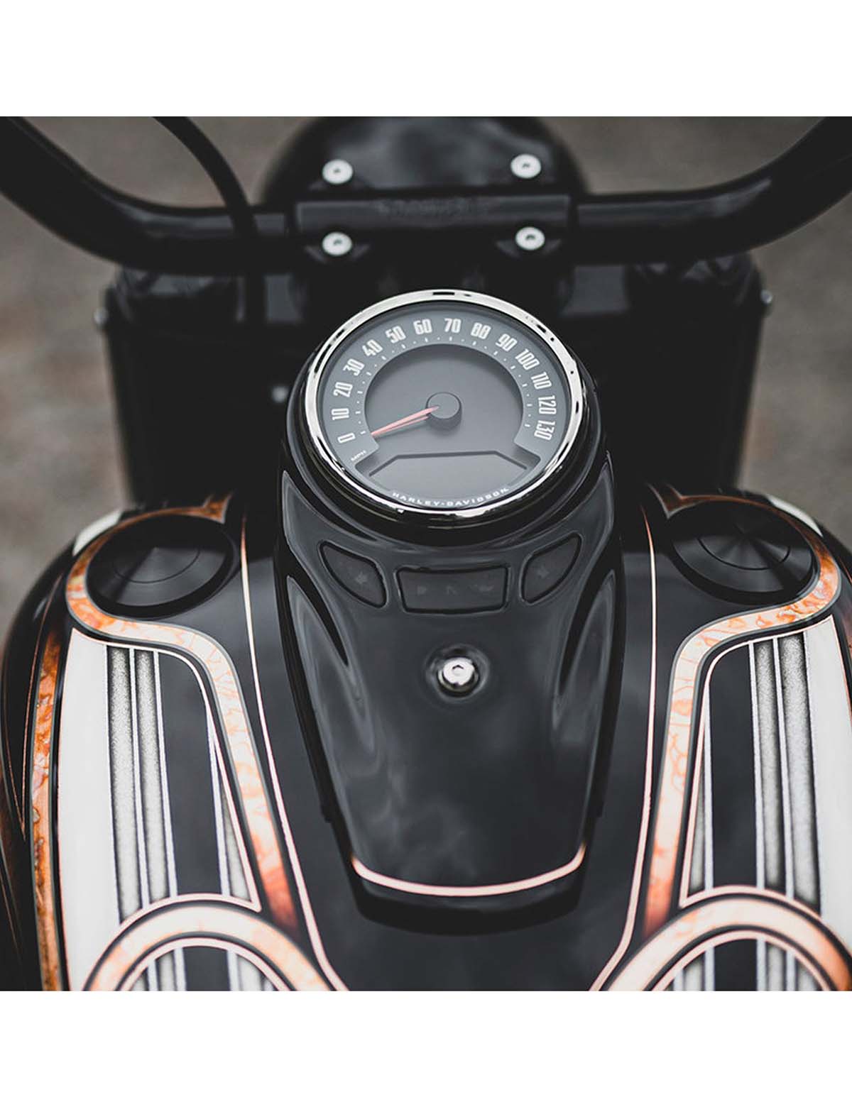 Hidden & Pop-up Gas Fuel Tank Cap Kit | Aluminum Alloy | Harley Softail 2018-2020 Deluxe, 2018-2021 Fat Boy/Heritage Classic/Sport Glide/Slim/Low Rider - Image 4