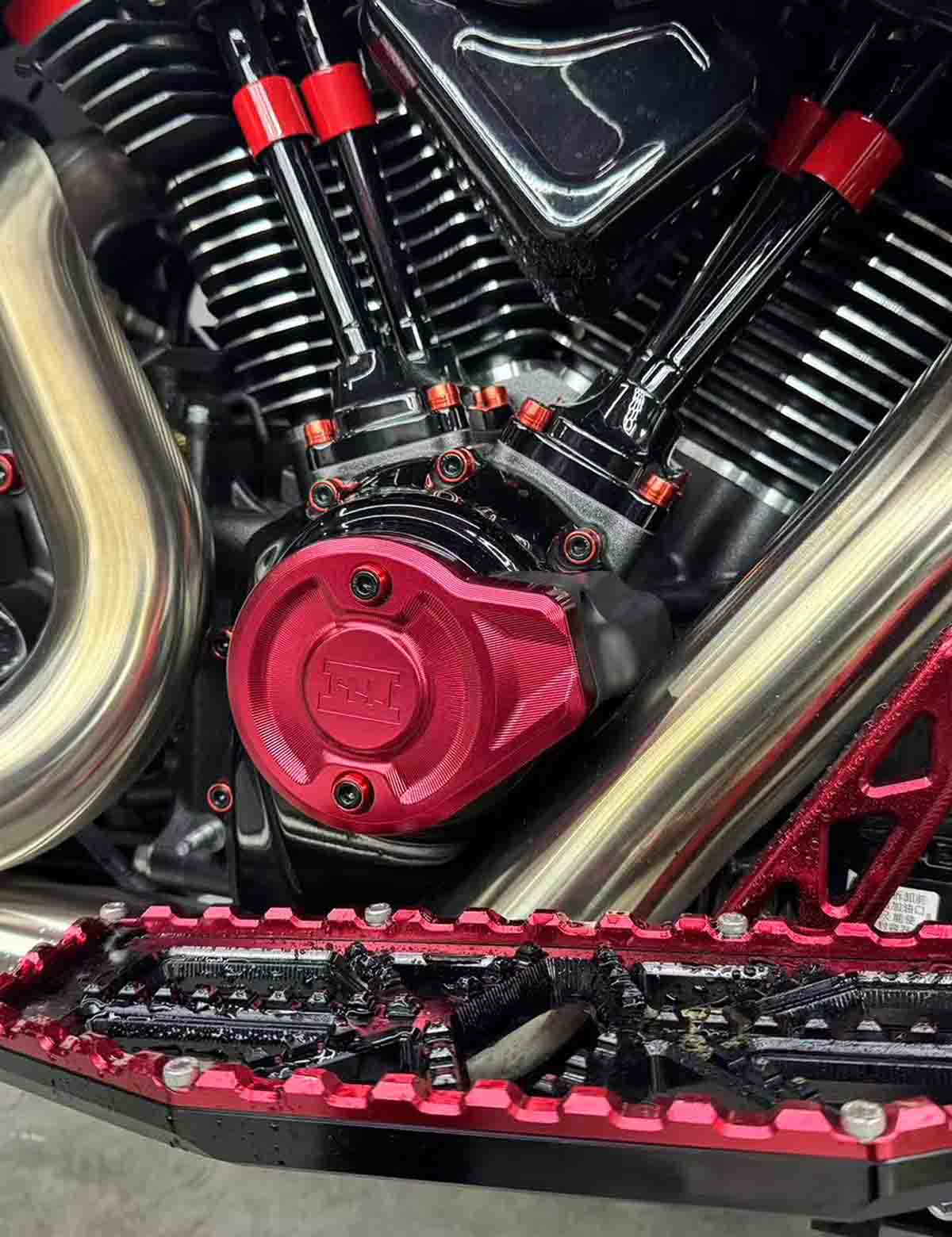 Camshaft Cover | Aluminum Alloy | 2023-after 121 CVO, 2024-after 117 Road Glide Street Glide, 2025-after Softail Models - Image 2
