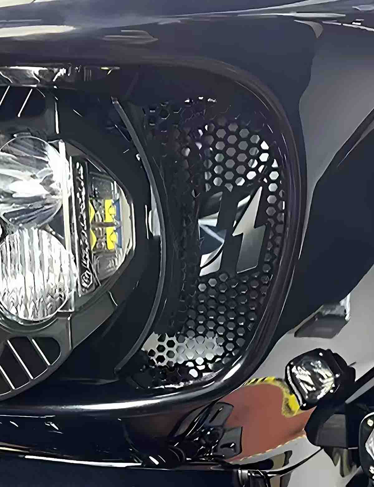 Motorcycle Fairing Mesh Grill Side Vent Screen | Harley 2015-2025 Road Glide CVO Road Glide Ultra - Image 4