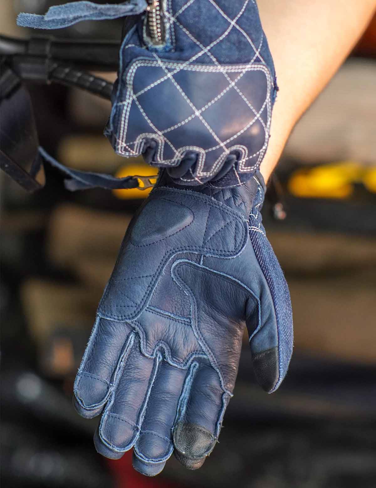 Retro Denim Style Deerskin Motorcycle Gloves | Touchscreen Shockproof for Men Women - Image 9