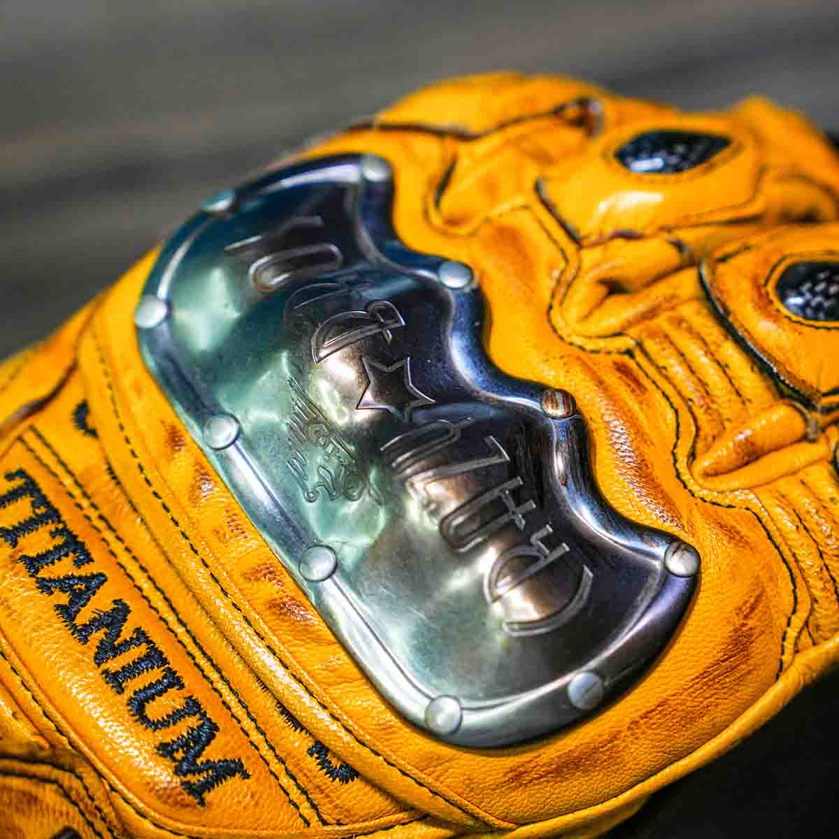 Retro Leather Motorcycle Gloves | Warm Waterproof Windproof Shockproof Touchscreen Hard Knuckles - Image 9