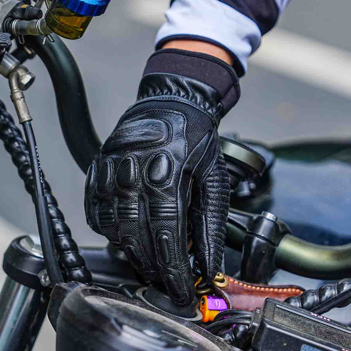 Retro Leather Motorcycle Gloves | Breathable Touchscreen Shockproof Anti-Slip Hard Knuckles Thickened Palm Pad - Image 6