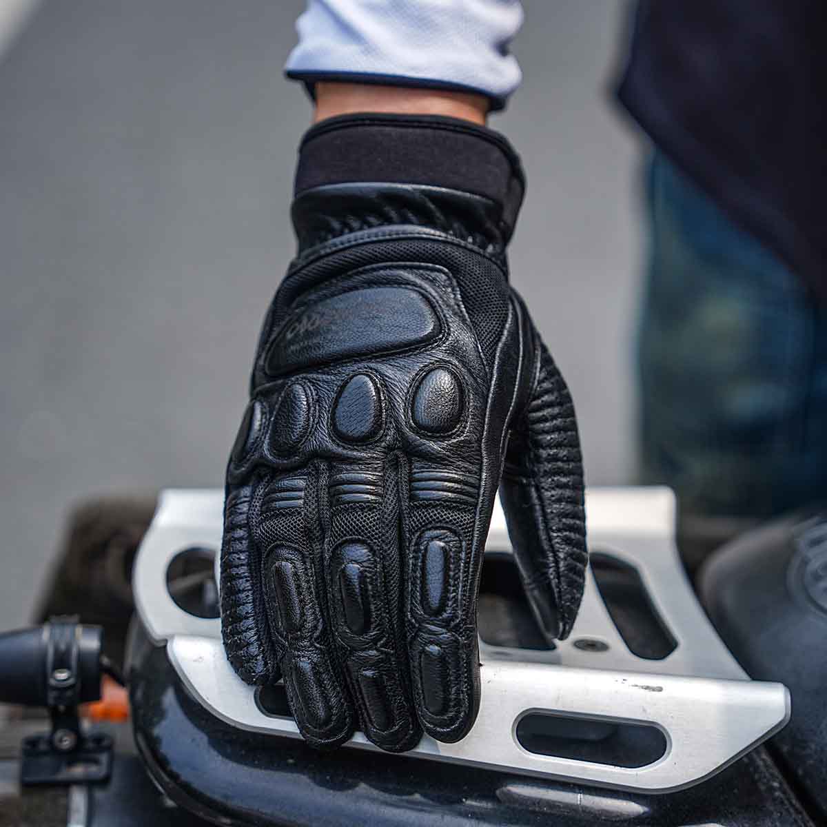 Retro Leather Motorcycle Gloves | Breathable Touchscreen Shockproof Anti-Slip Hard Knuckles Thickened Palm Pad - Image 7