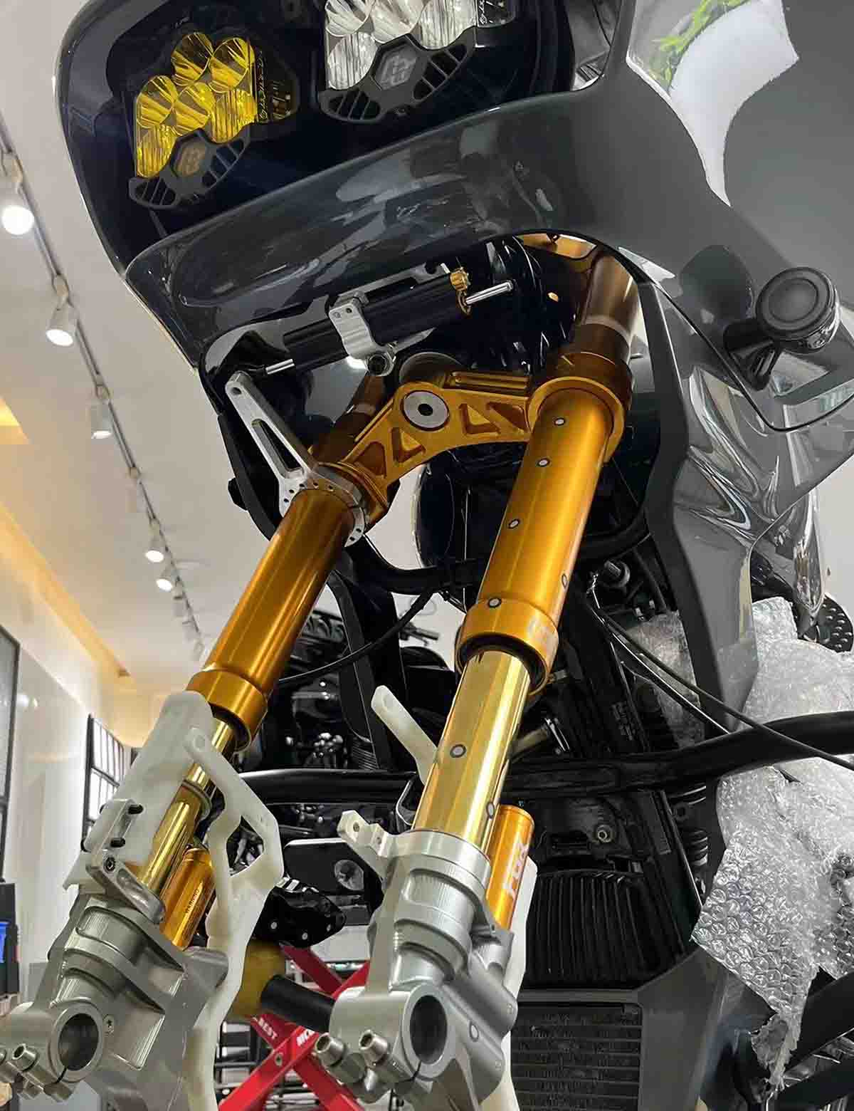 Motorcycle Steering Damper Bracket, Steering Stabilizer Anti Death Wobble | 2014-after Harley Road Glide - Image 3